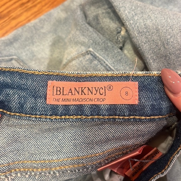 Blank NYC Girl’s The Mini Madison High Rise Crop Jeans Size 8 - Picture 6 of 7